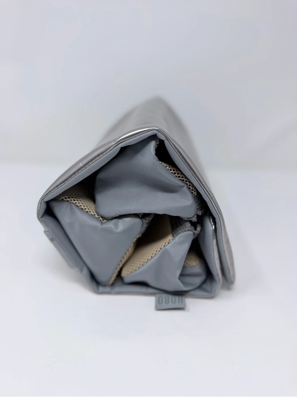 HOBO Metallic Silver Jewelry Organizer Travel Case Fold-Out Zip Pouches